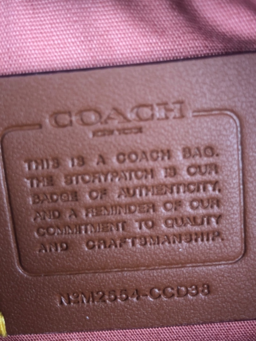 NWT Coach Plaza Bag 18 In Signature Canvas Brass Melon Pink CCD38 Wristlet - Picture 4 of 13